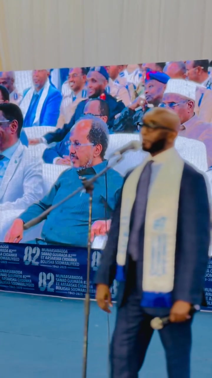 Fanaanka weyn ee Iskilaaji oo si Cajiib ah u taageeray Xasan Sheekh ...