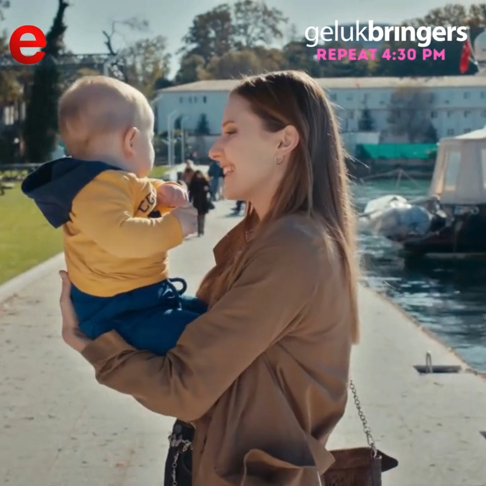 I think Azra has got baby fever 👀 😍 🥰 #gelukbringers repeat at 4.30 PM ...