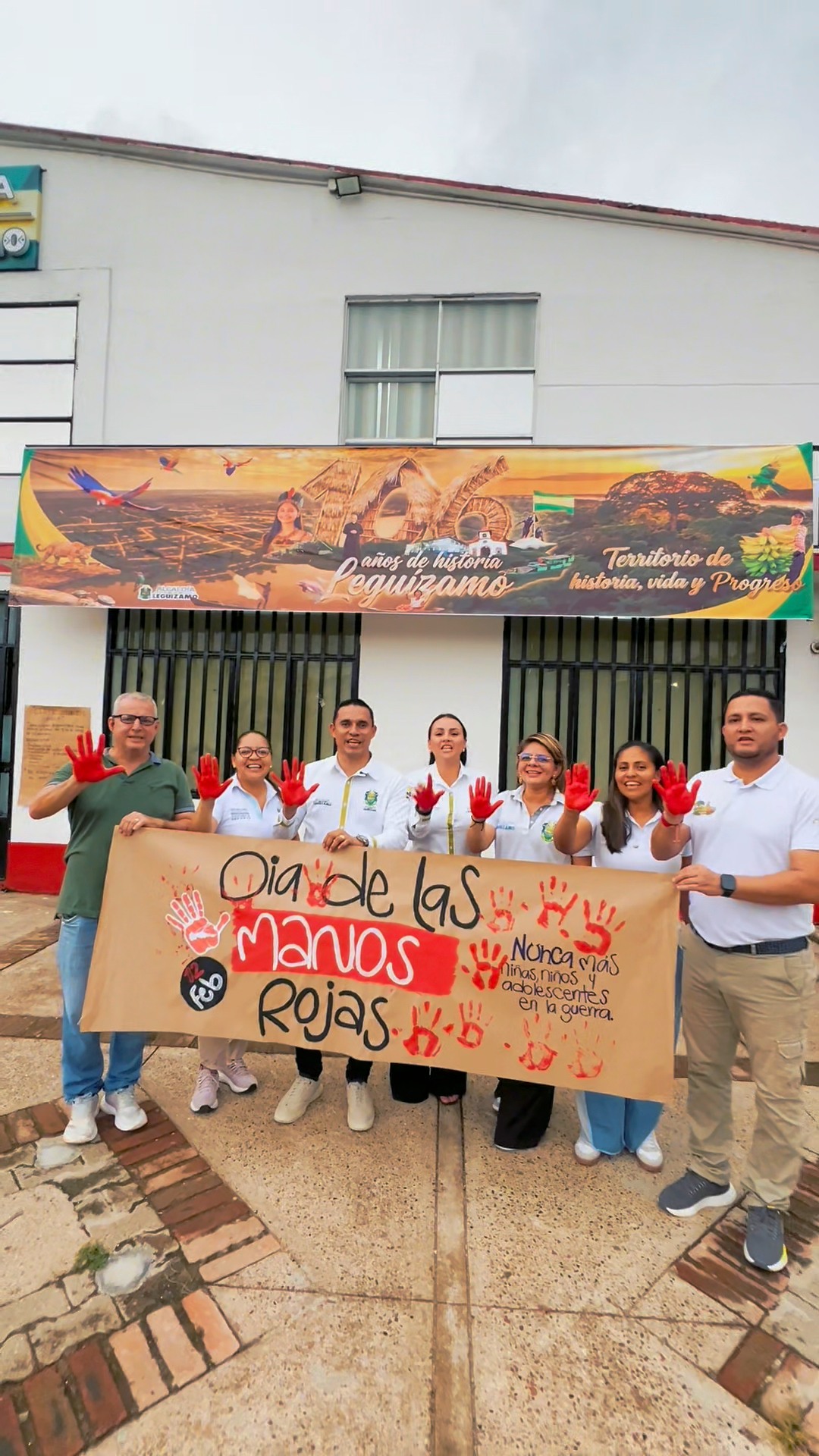 🖐🏽 Día de las Manos Rojas Hoy alzamos nuestras manos para proteger lo ...