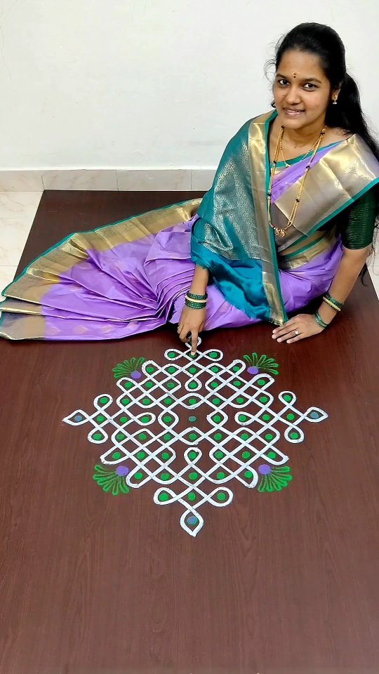 11x1 dots Rangoli Traditional kolam design with a festive look! 🌸 ...