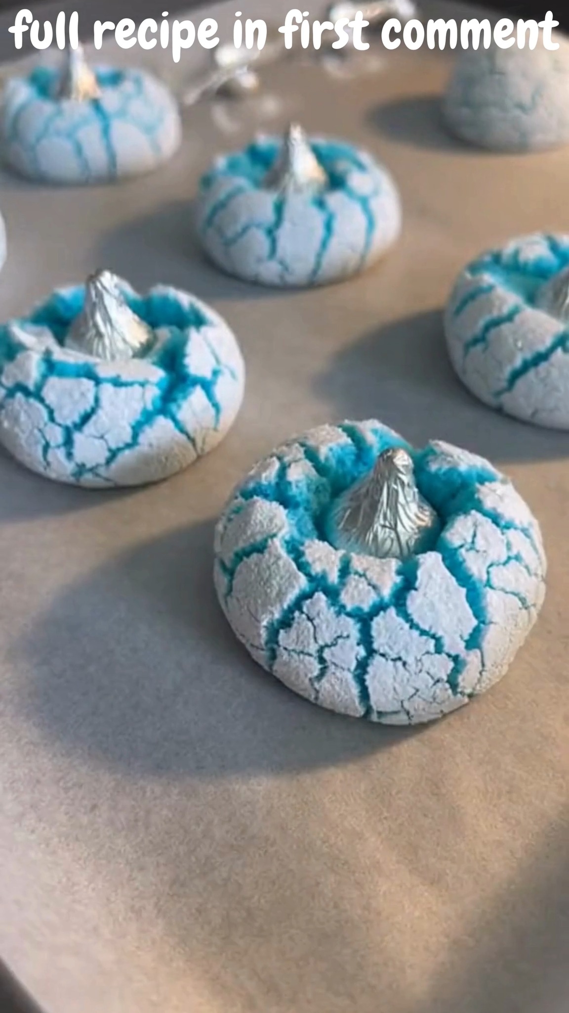 Easy Recipes - 4-Ingredient Blue Raspberry Jello Cool Whip... | Facebook