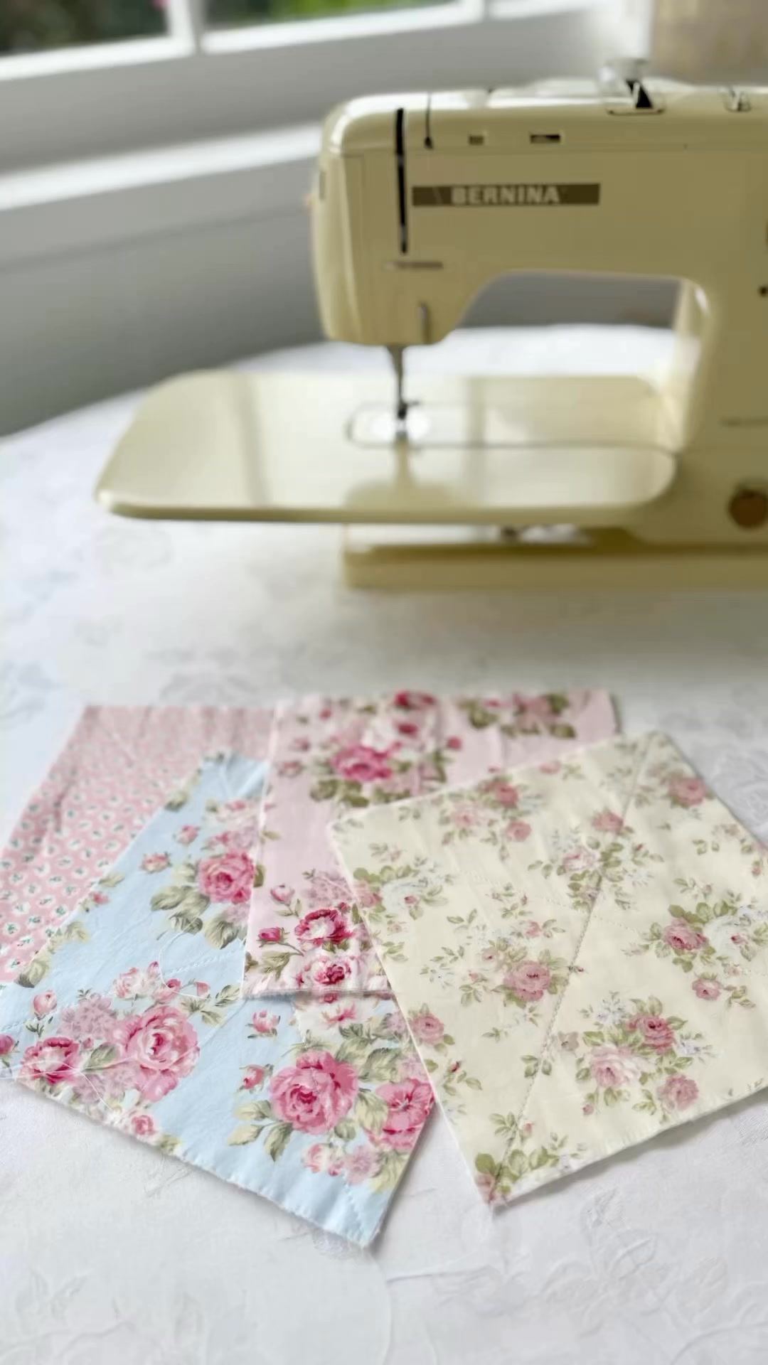 Learn how to make a rag quilt that’s truly unique! This easy digital ...