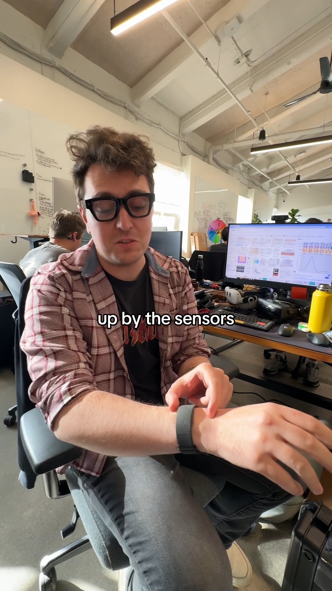 Meta Neural band tech explained 🤯 📹: tech.explain | Ray-Ban Meta | Facebook