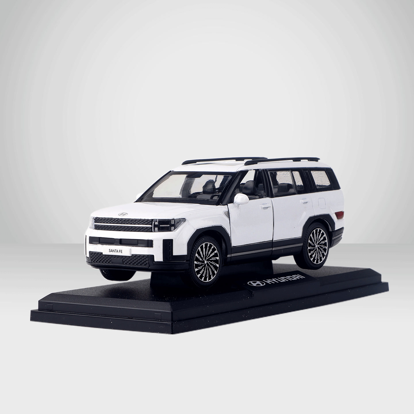 f-din-egen-miniature-model-stil-den-p-skrivebordet-i-vindueskarmen