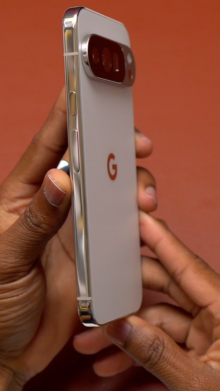 Pixel 10 Pro XL Beautiful Porcelain Unboxing #Pixel10ProXL