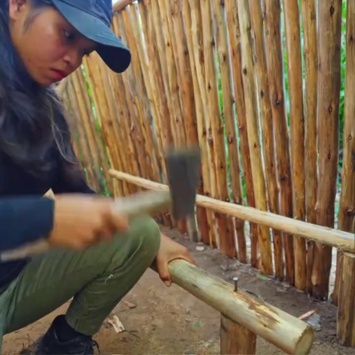 Girl Living Off Grid Build a Log Cabin House in the Wild | Jungle ...