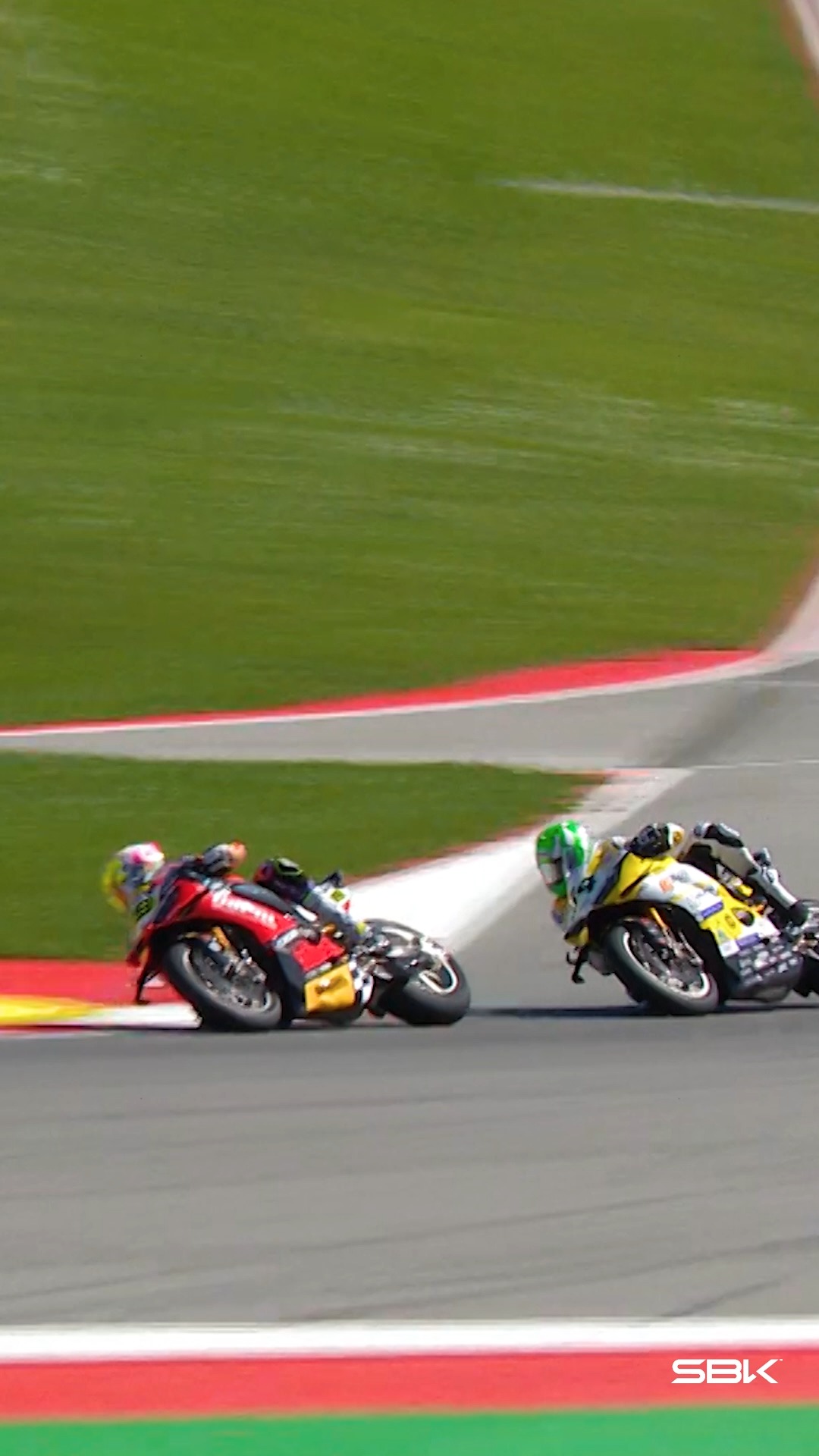 2 from 2 🏆🏆 Valentin Debise delivers a masterclass with ZX Moto