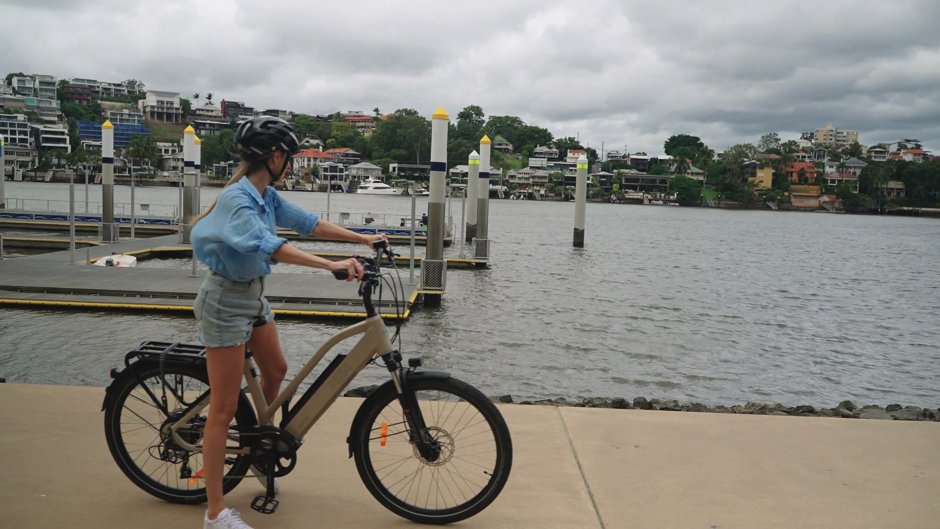 fahrradständer für breite reifen ROCKBROS Fahrrad-Bodenständer, verstellbare Parkständer alle 26–80mm Breiten Fahrradreifen für die Aufbewahrung von MTBs und Rennrädern im Innenbereich Schwarz Sport & Freizeit Color:Celestial Yellow Matte deluxe4home Rollwagen Küchenwagen mit Cat_Lvl_3: Dirt & BMX Helme