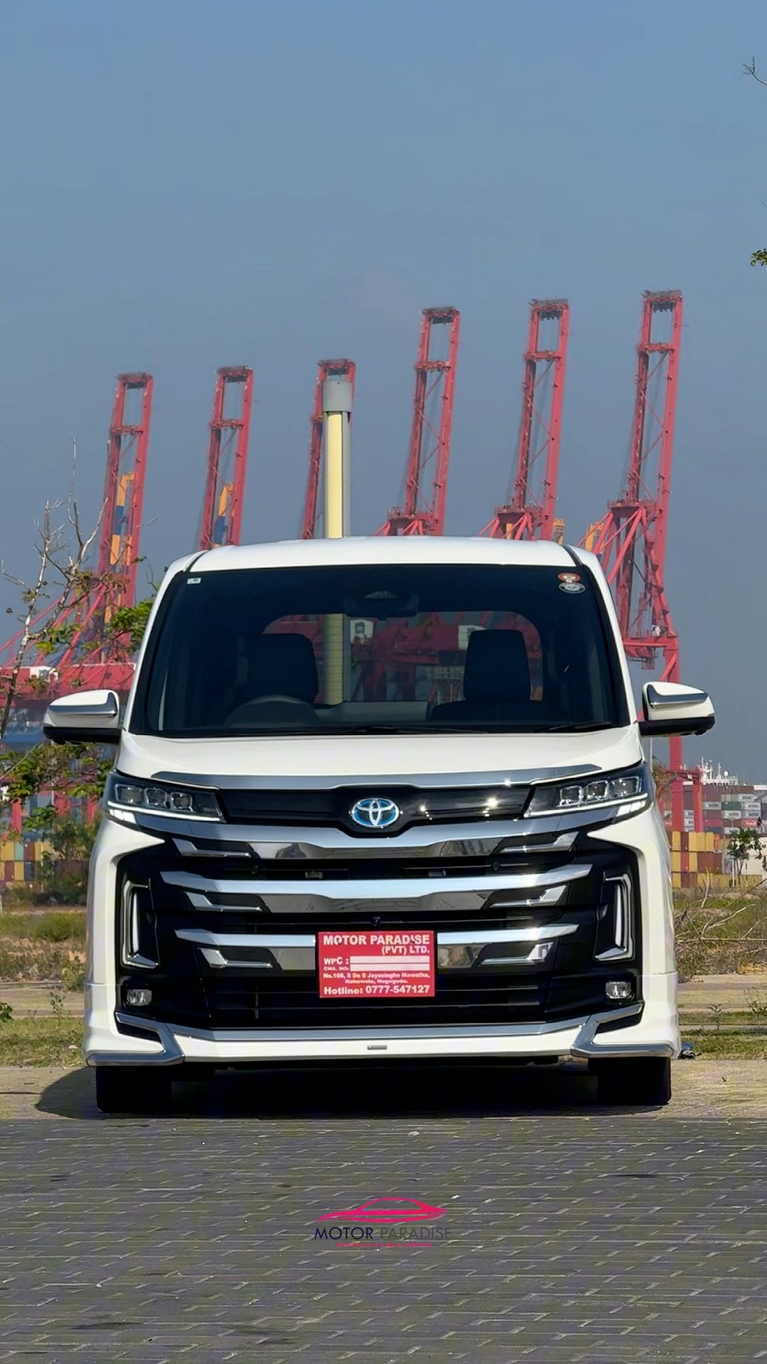 TOYOTA NOAH SZ 2025 (Highest possible spec) Imported By Motor