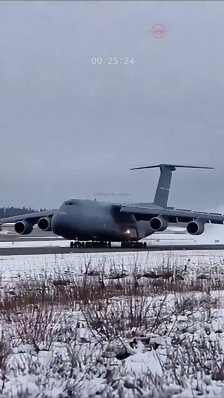 Herpa 1/200 C-5M Super Galaxy in stock now! Very limited stock