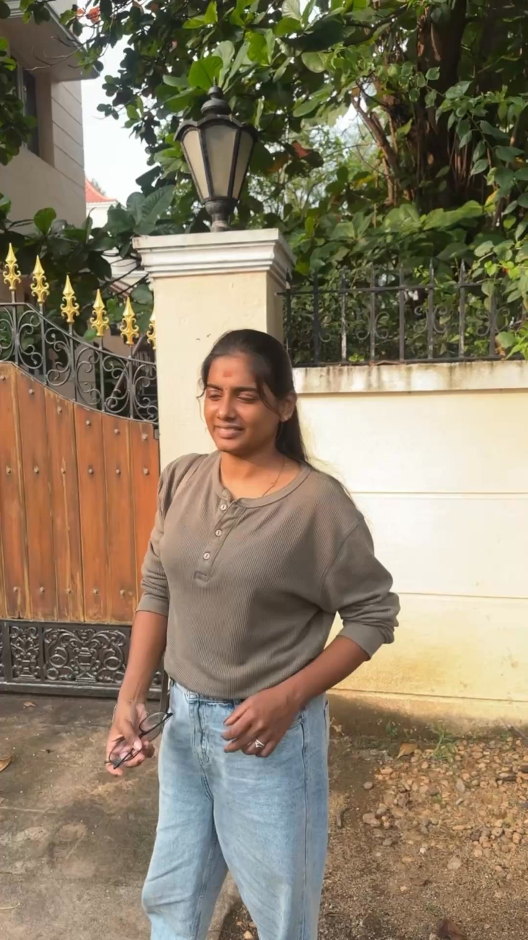 Mathumathi on Reels | Facebook