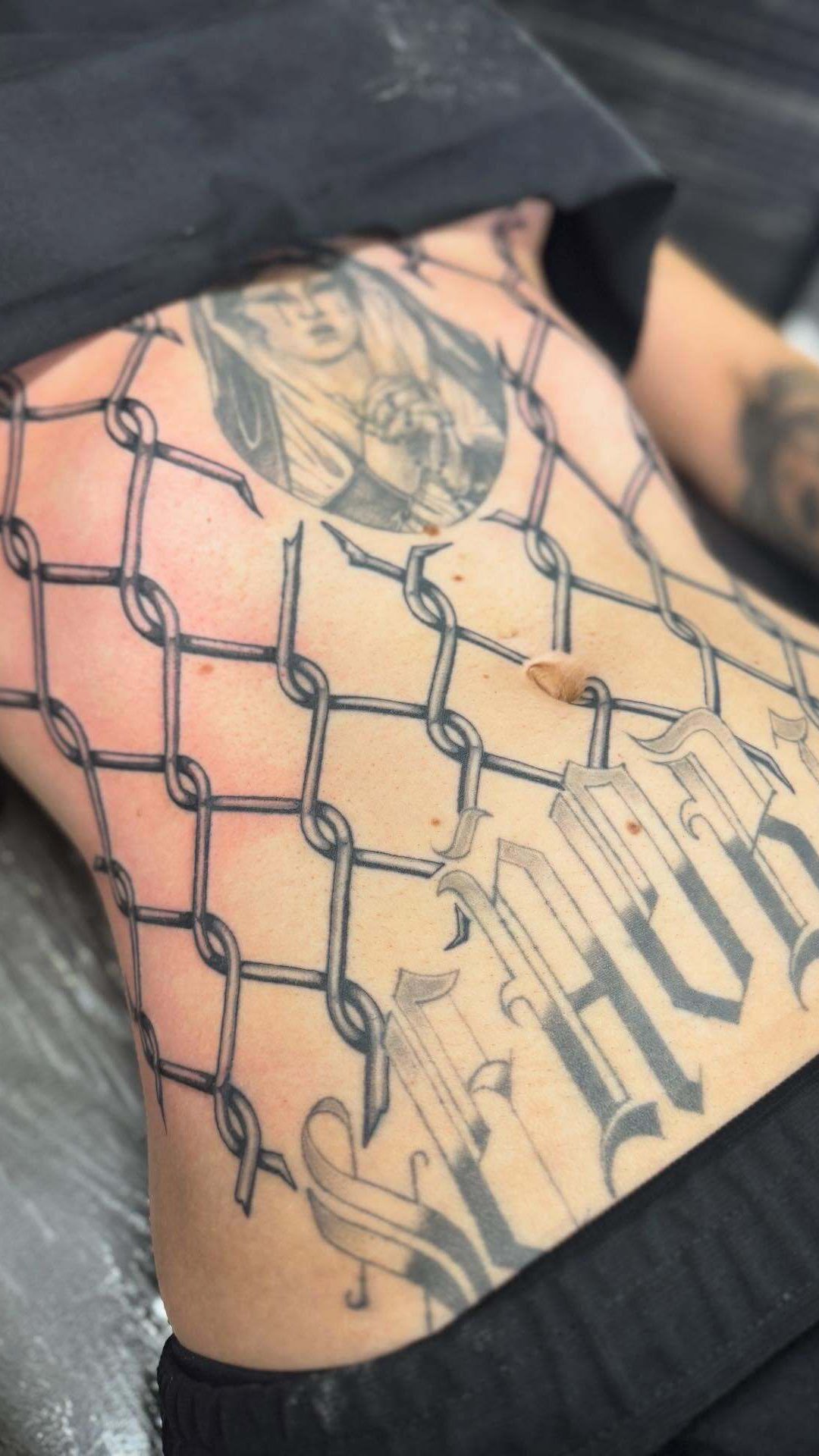 TUFF ⛓️⛓️⛓️ by @danimawbytattooer @danimawbytattooer manages her ...
