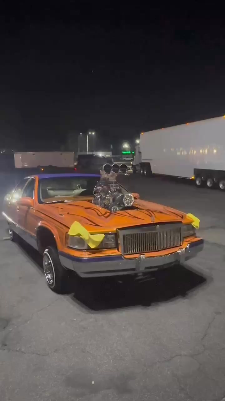 NOW THIS IS INSANE A BLOWN CADILLAC FLEETWOOD LOWRIDER NOW THIS IS JUST ...