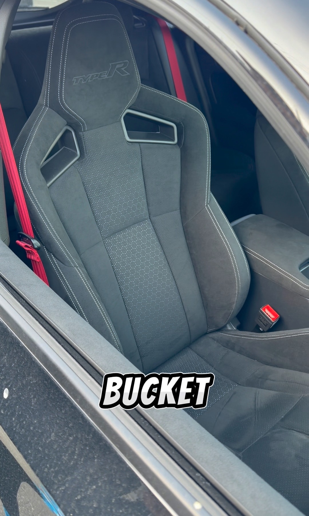 FL5 Type R Black Edition | Part 2 🖤🔥 . Ini bukan interior biasa. Ini ...