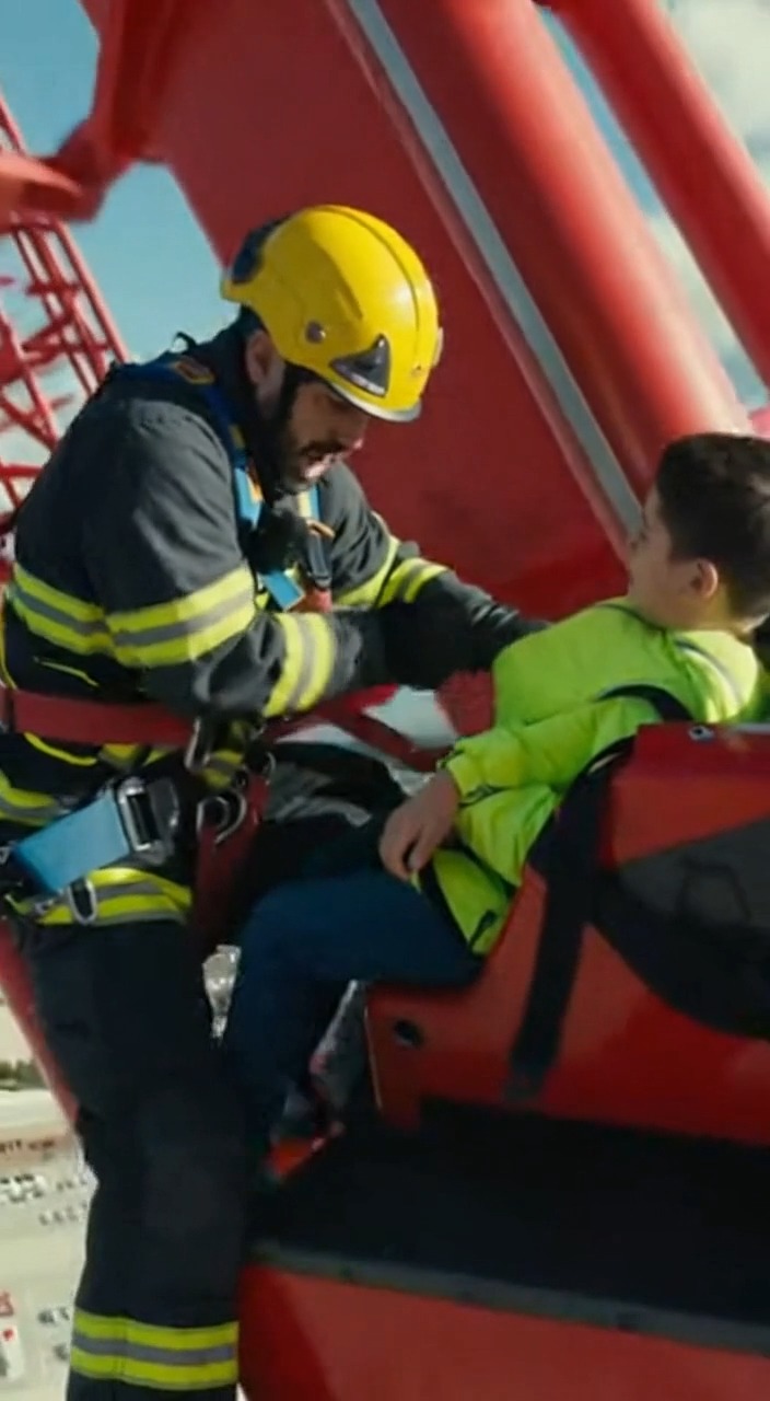 Vertical Drop Fail. #Coaster #Accident #ScaryMoments #USAViral #Viral ...