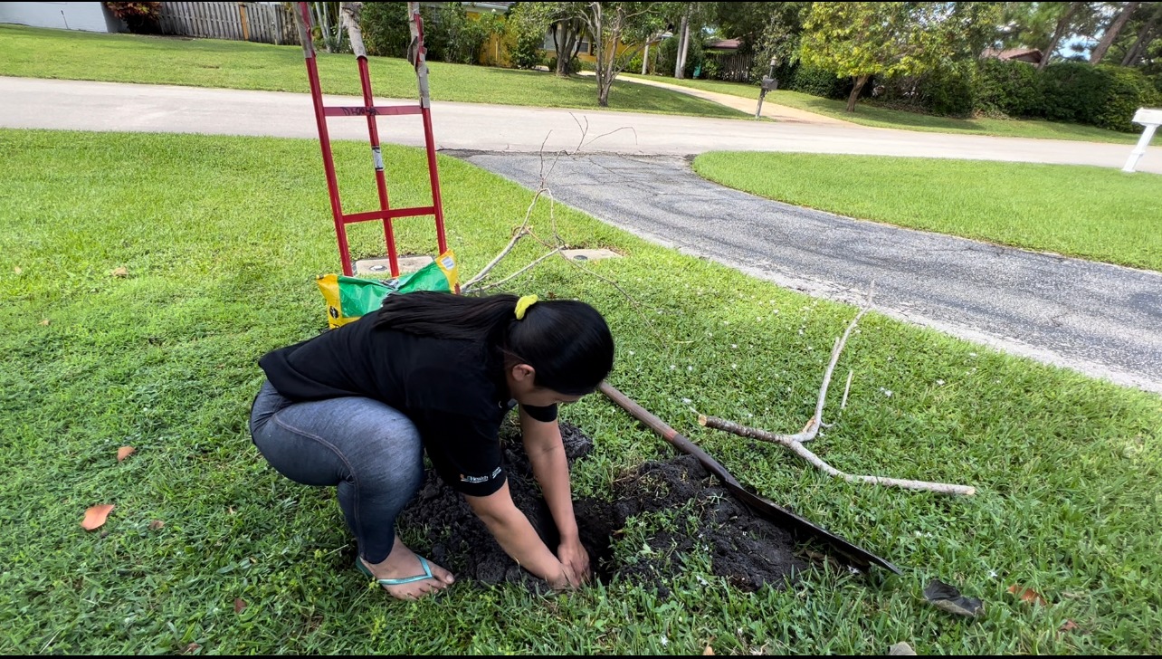 Inday roning sa florida naghuhukay sa lupa, umulan umaraw trabaho sa ...