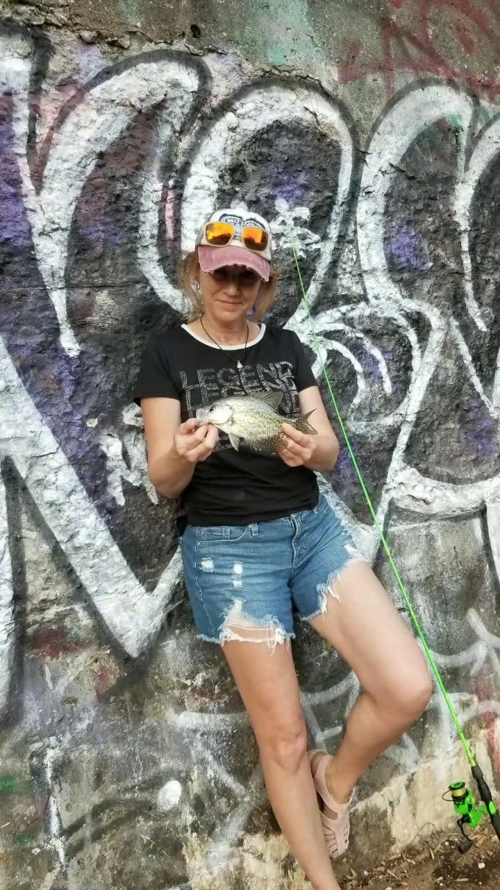 Welcome to my neighborhood. . . . . . . . #crappiefishing #crappiecrazy ...