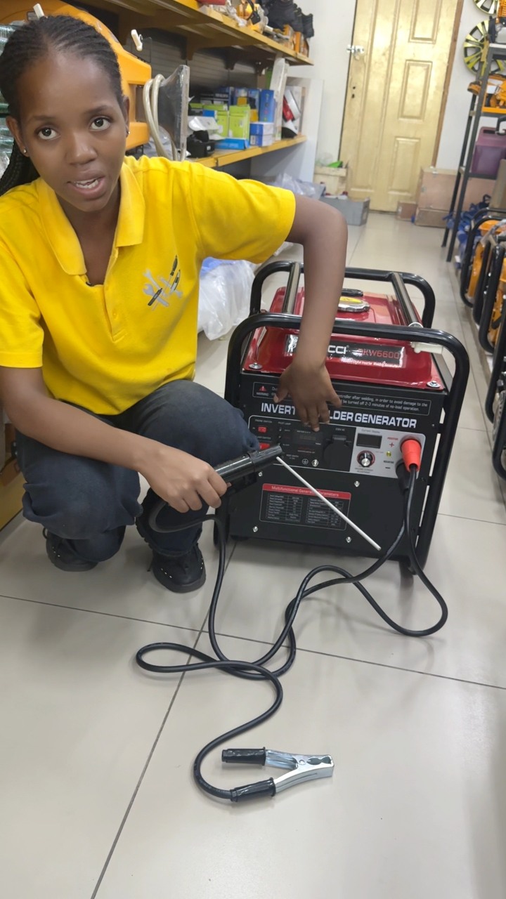 BOTOOLS STORE supply of hardware tools, electric tools and lamps | Facebook