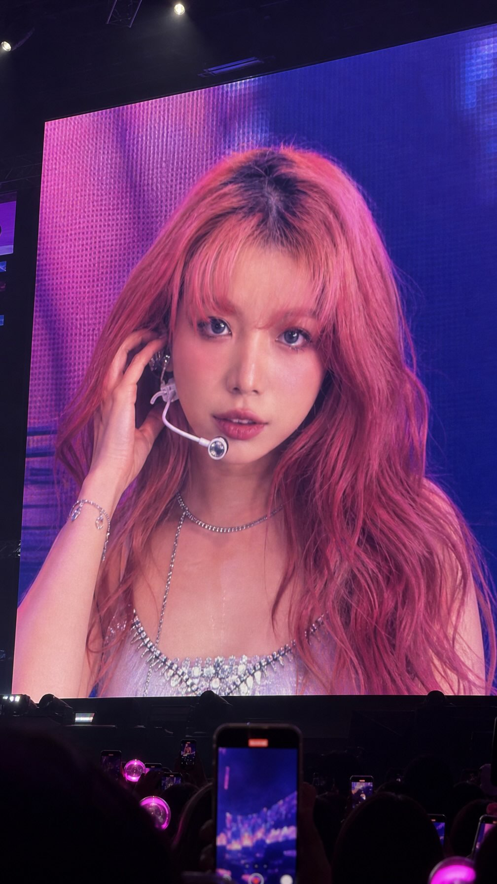 ROSE.Z (@zy717000) • Facebook
