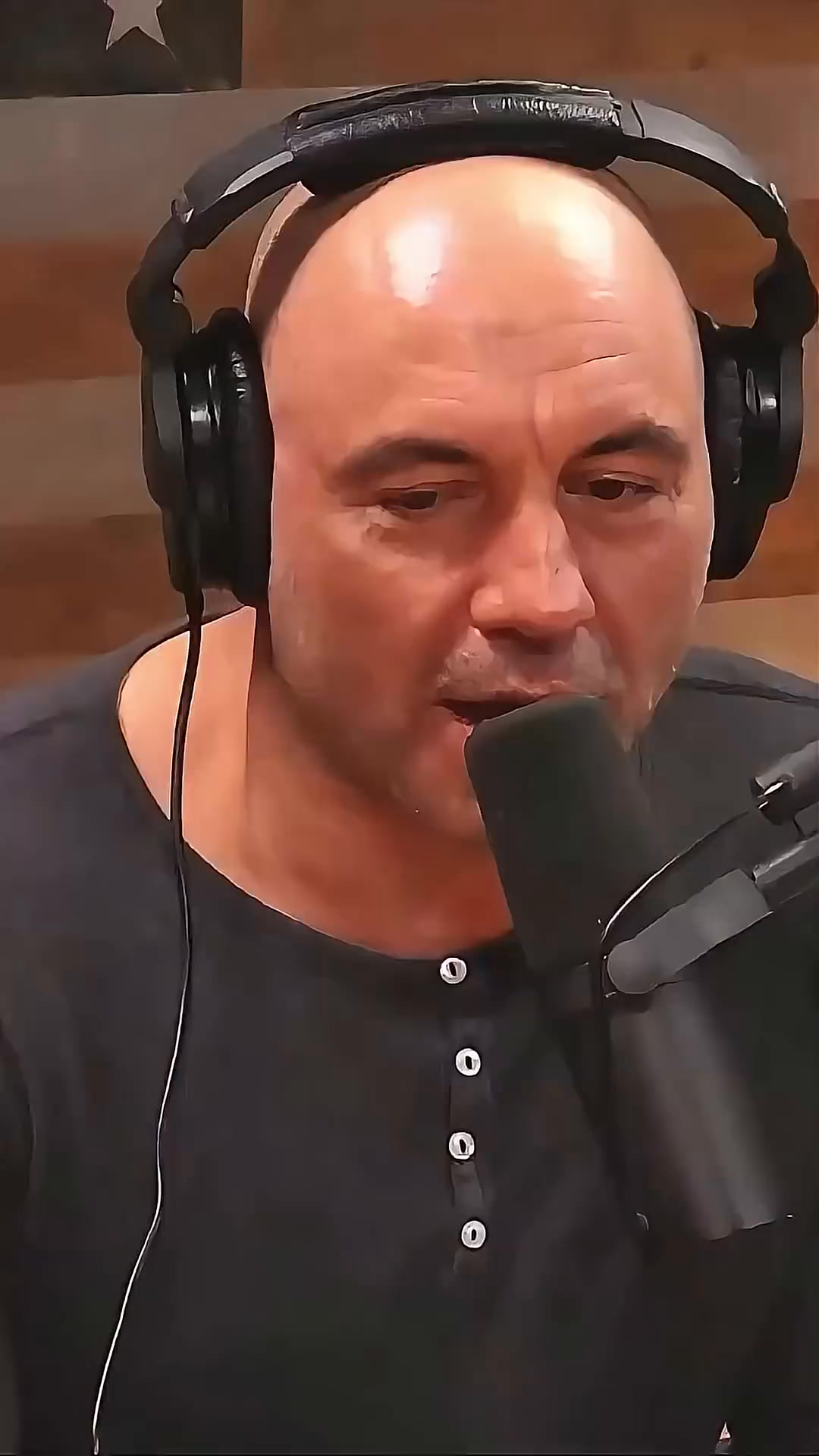 Joe Rogan Admits He Loved Gaming | HotMic Pod | Facebook
