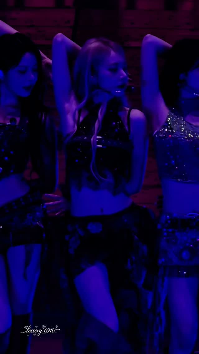 LE SSERAFIM TOUR 《PUREFLOW》 in Incheon Day 1 `Irony' Sakura