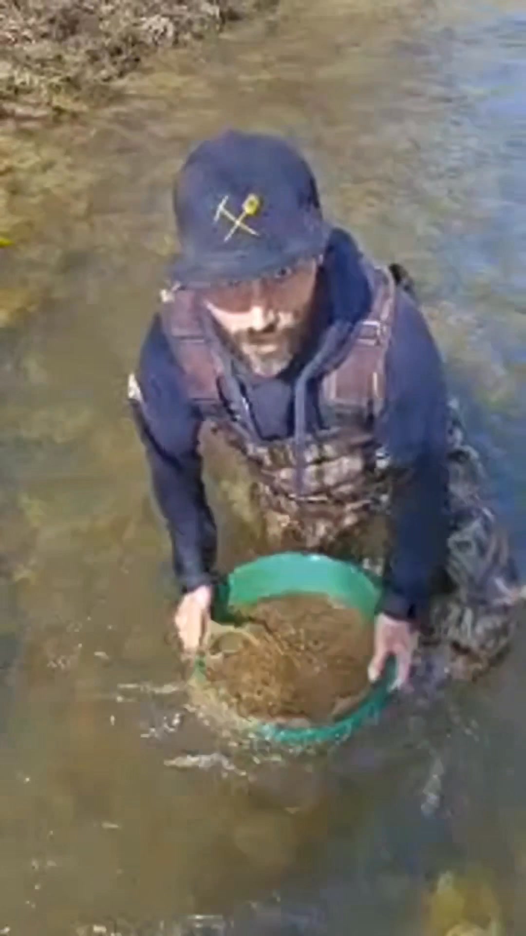 Gold sluicing is FUN! Here's how... #goldprospecting | Gold is where ...