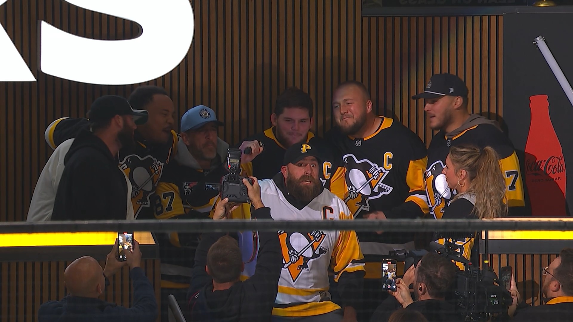 HERE. WE. GO. Thanks for coming out, Pittsburgh Steelers