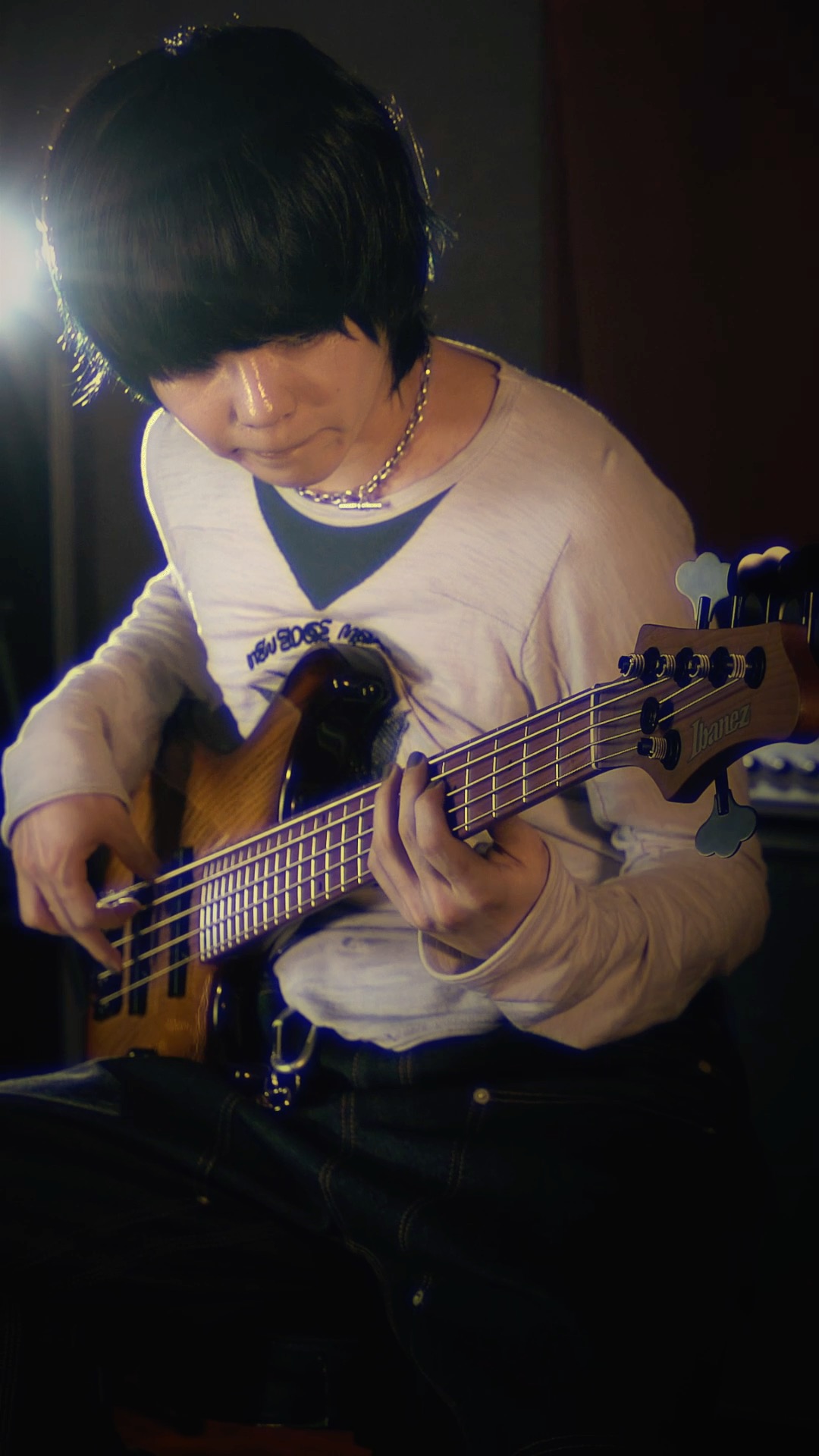 ギター Sota Sota Morimitsu (@sota_dawgss ) rips some killer slap tones on the
