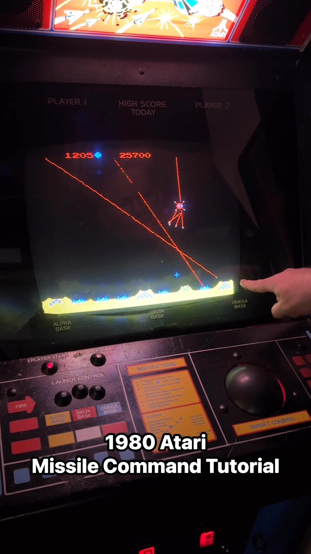 1980 Atari Missile Command Arcade Machine Tutorial. Brief description ...