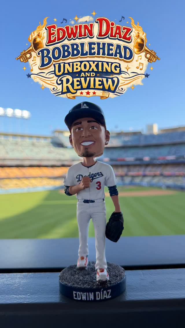 The Dodgers nailed this Edwin Díaz bobblehead. The trumpet