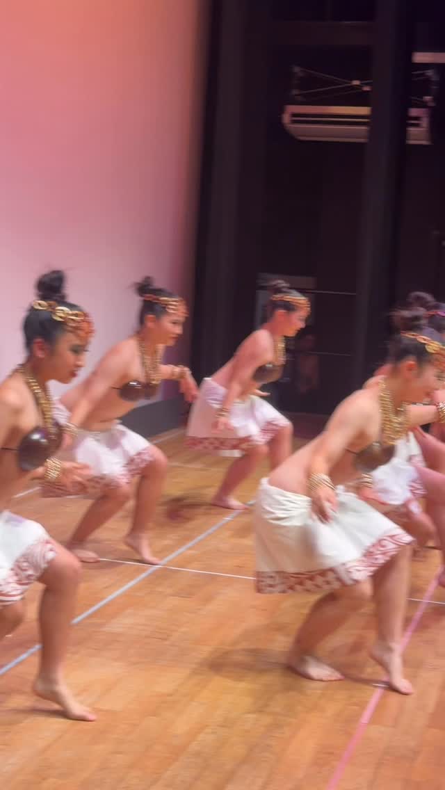 吉永フラ・タヒチアンダンススクール (@yoshinaga.hula.tahiti) • Facebook