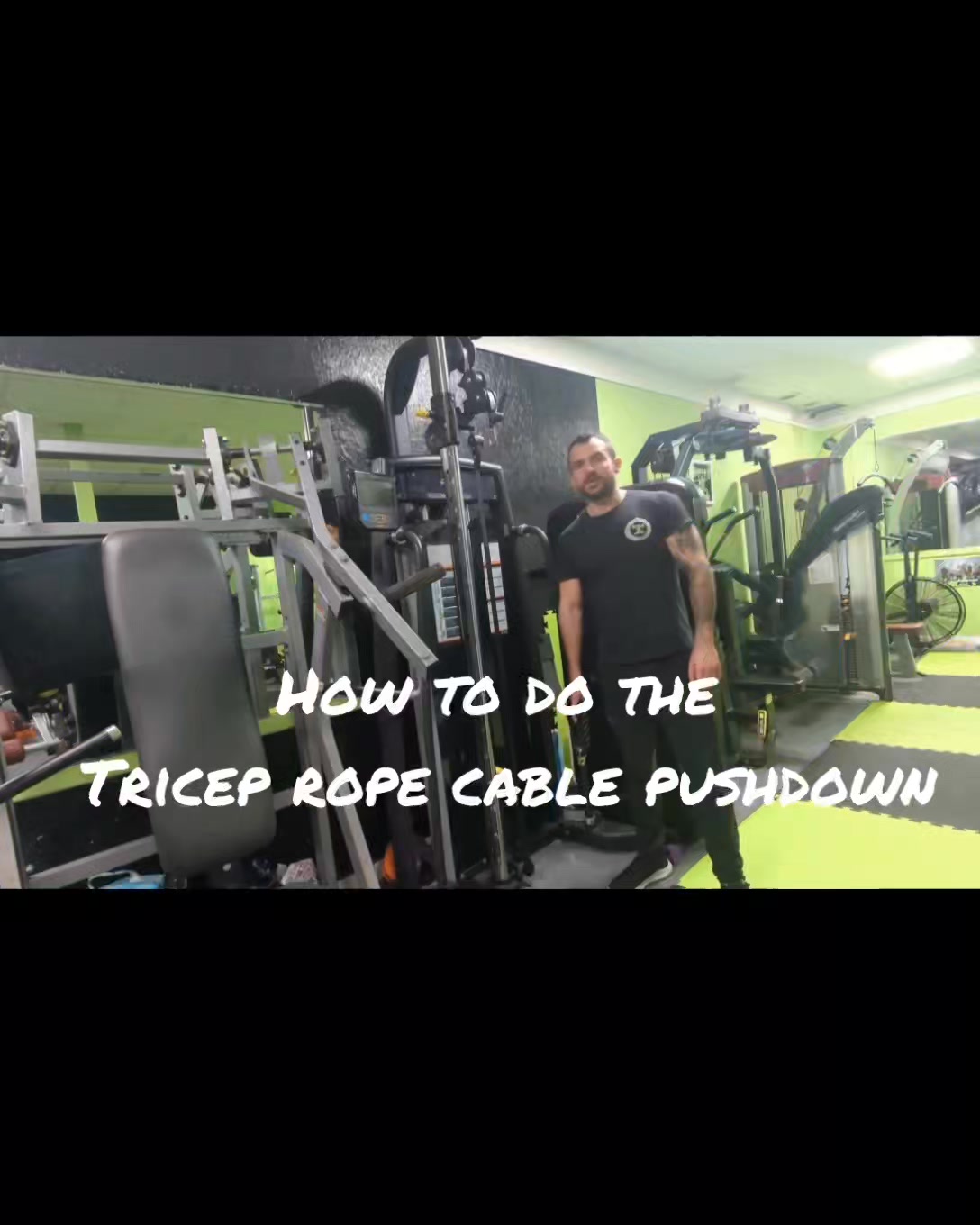 💪 ROPE TRICEP PUSHDOWN: PROPER FORM GUIDE 💪 One of the best exercises ...