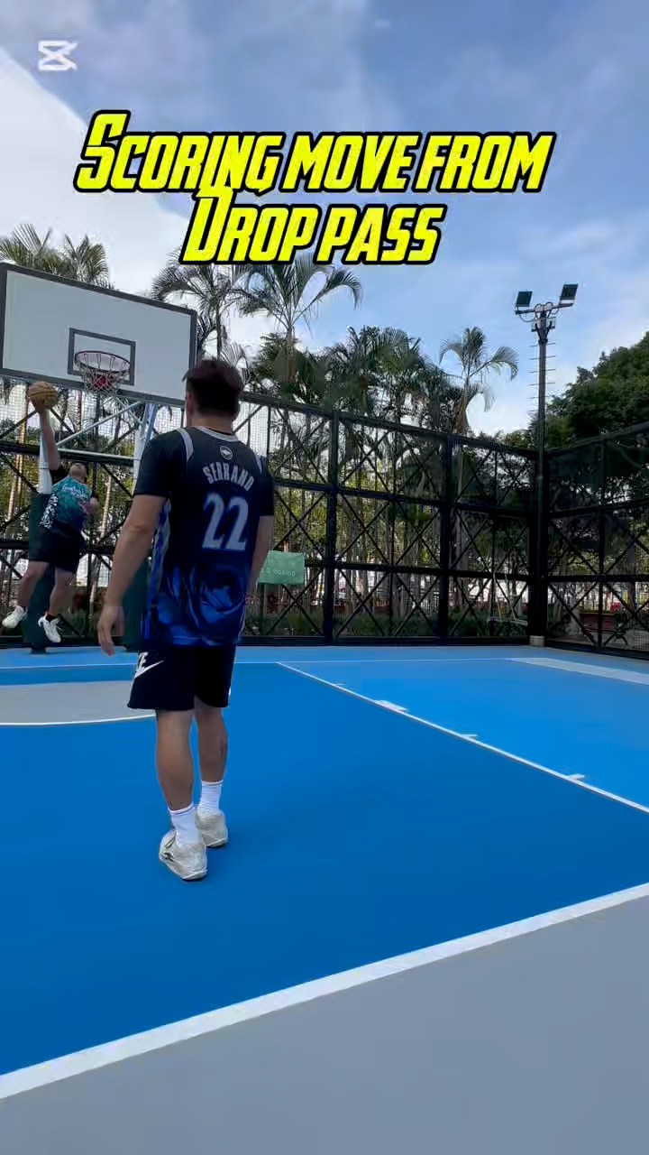 Scoring move galing sa drop pass #EHoopsBasketball #coachepacktalks # ...