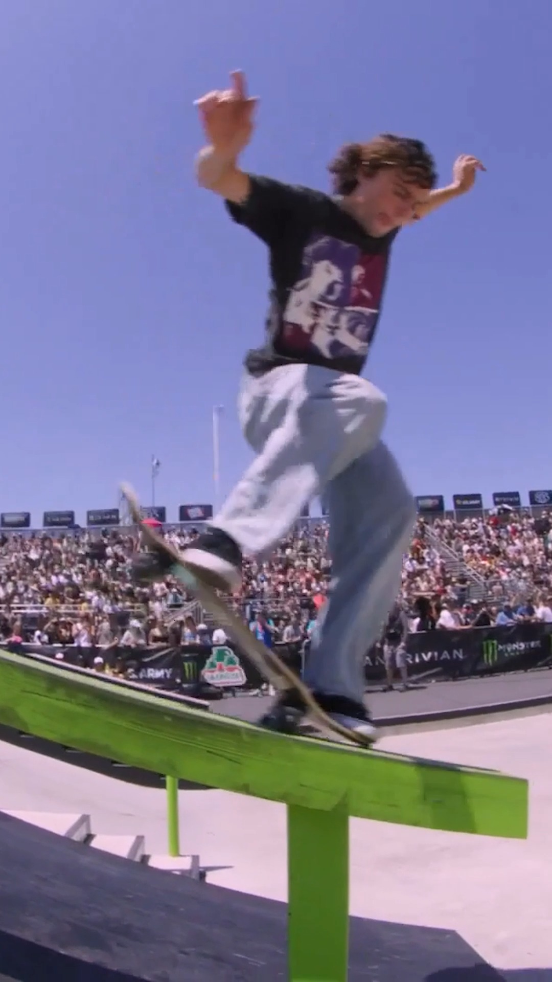 Braden Hoban 🇺🇸 wins silver in Men's Skateboard Street Best