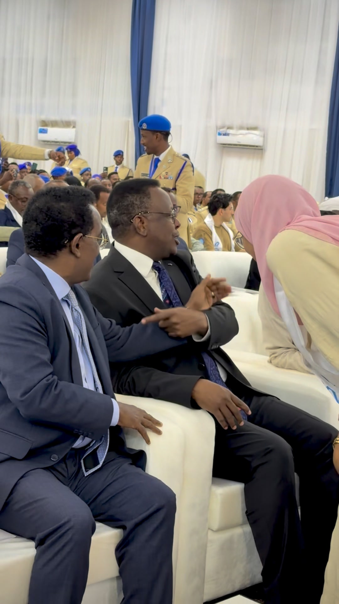 Sakay io sanad guuradi 82 e ciidanka booliska somaliyeed 🇸🇴🇸🇴 Malapo da ...