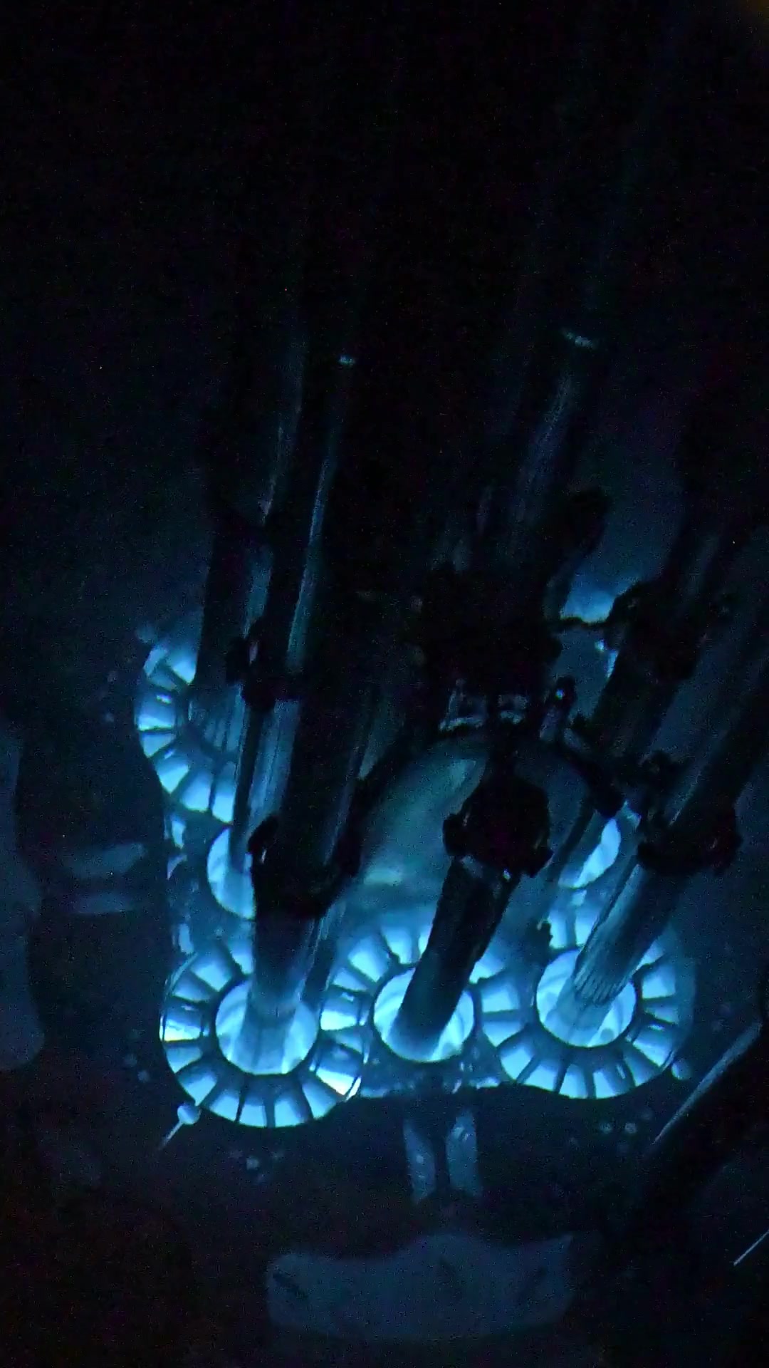 𝗥𝗲𝗮𝗱𝘆, 𝘀𝗲𝘁, 𝗚𝗟𝗢𝗪! The blue glow emanating from the Advanced Test ...