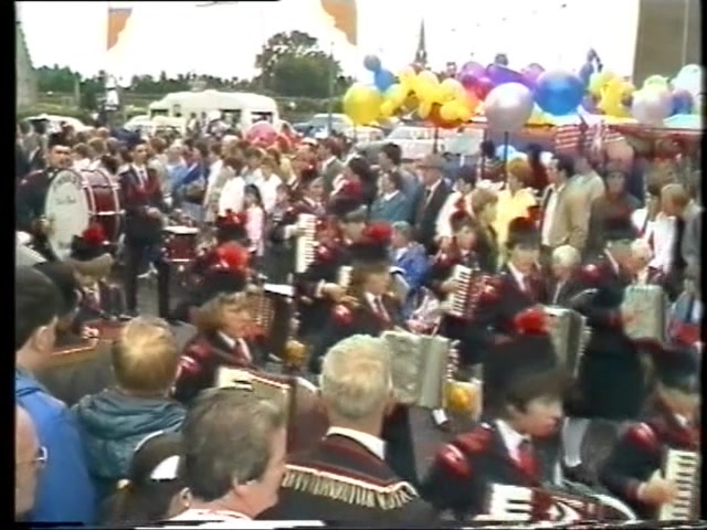 Finnard Accordion Band @ Scarva 1985 Video Credit: New Way Video | MBV ...