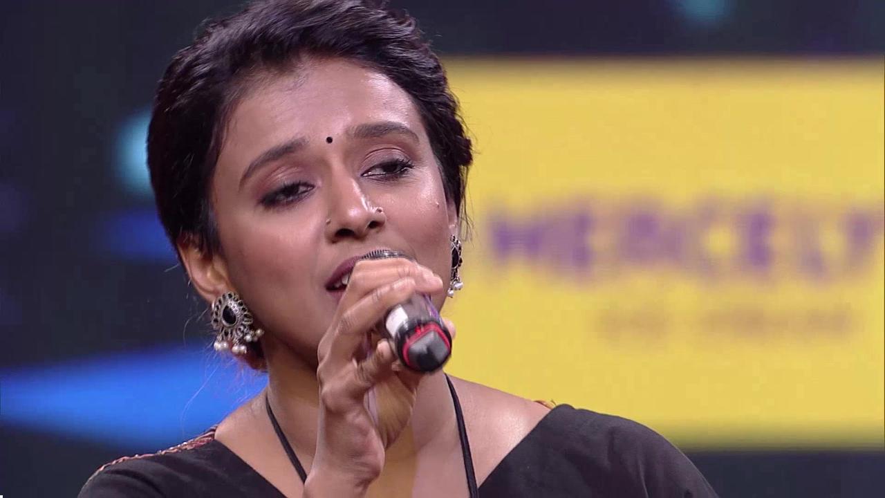 അമ്മയും മോളും ഒരുമിച്ച് തകർത്തു 🎤😍 | Ente Amma Superaa | Mazhavil ...