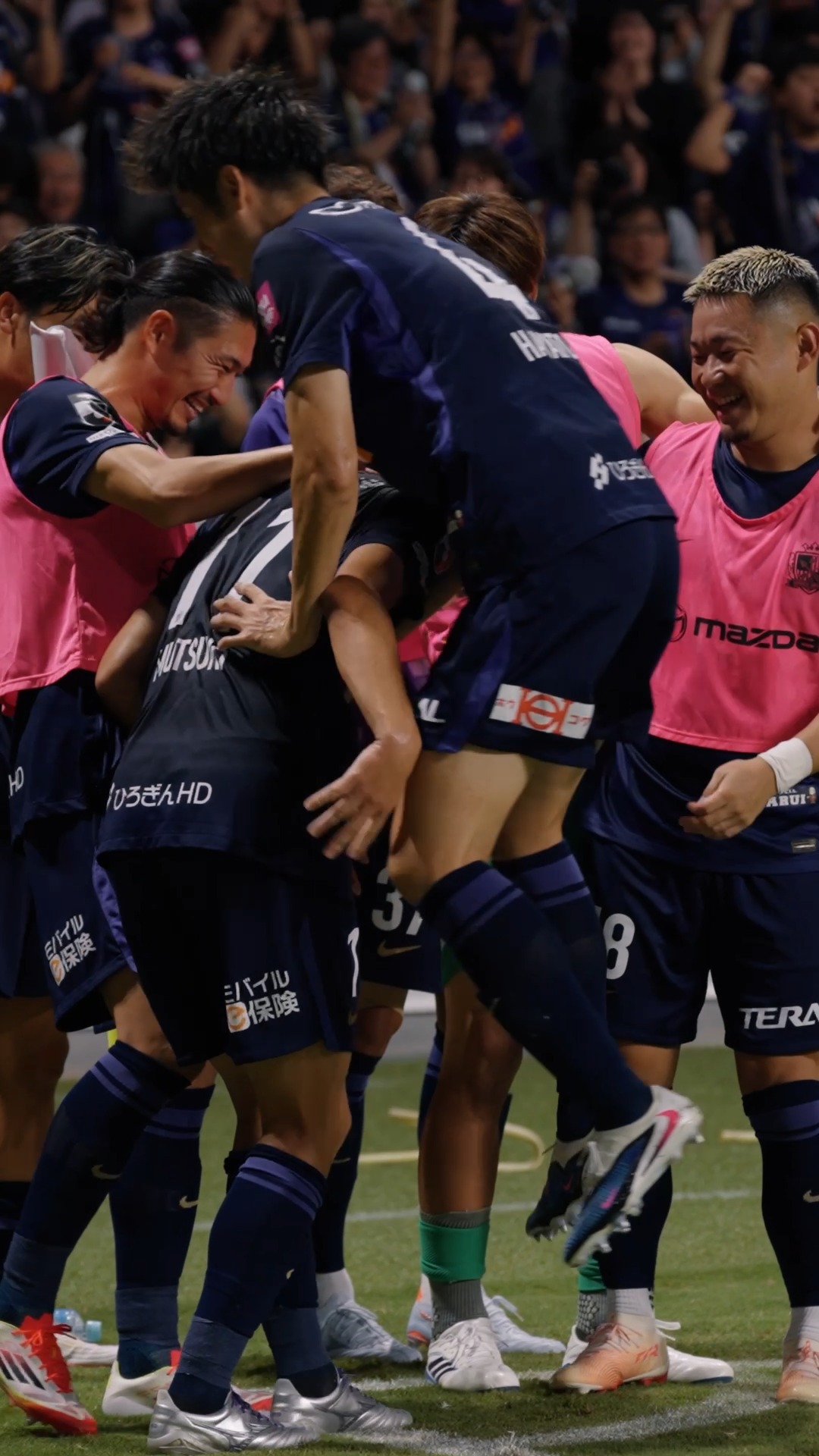 サンフレッチェ広島｜SANFRECCE - こちらは新加入の柏好文選手