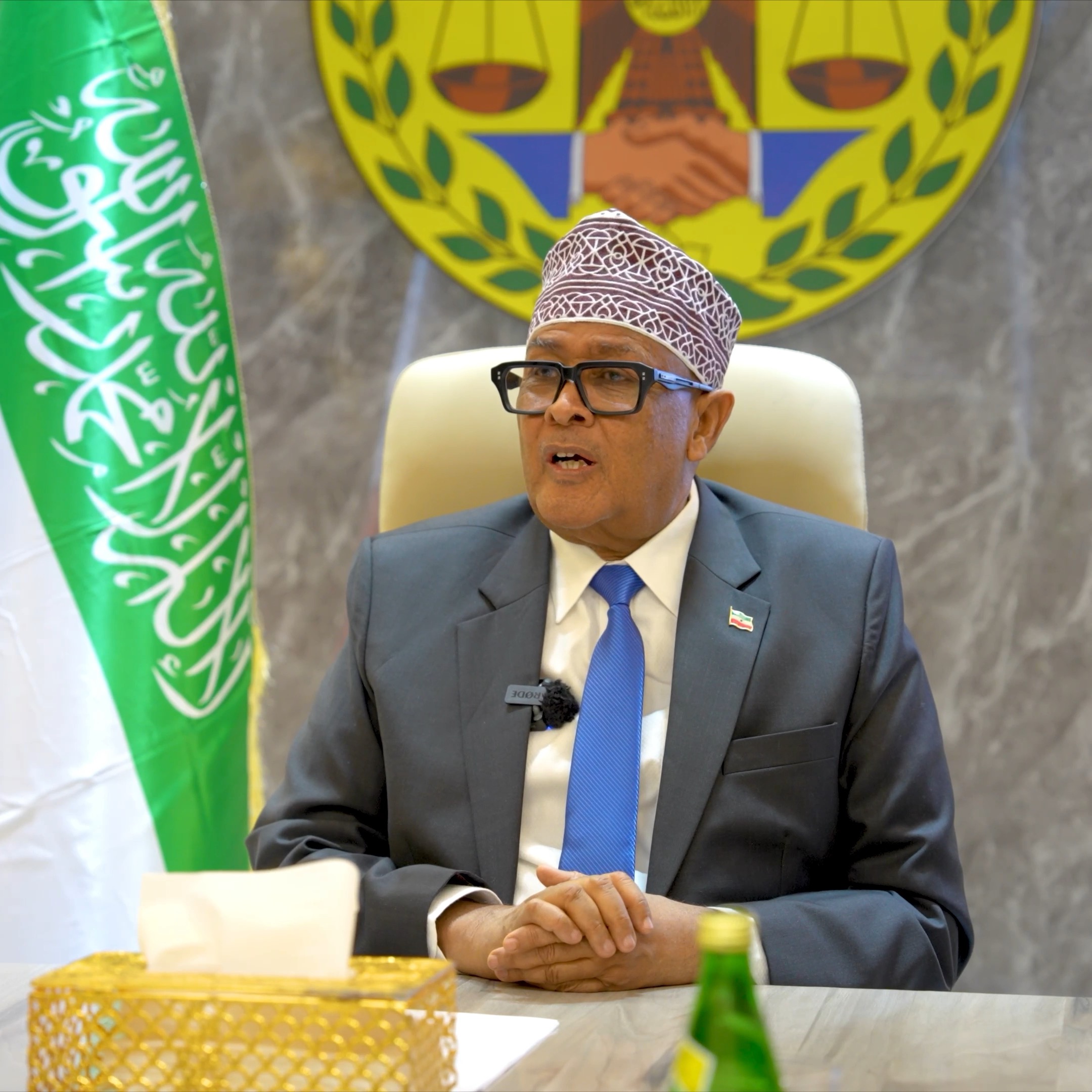 Cid kasta oo dooneysa inay adeegsato hawda Somaliland waxay ogolaansho ...