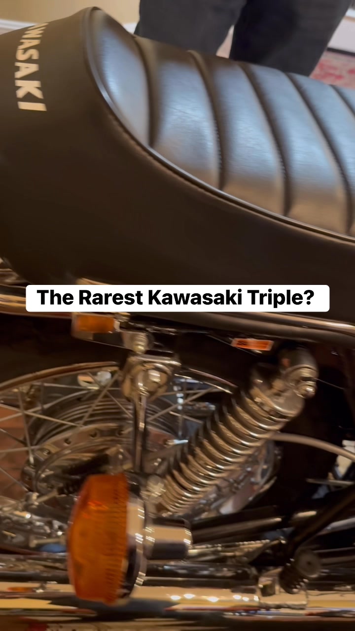 たろり  Is it the rarest Kawasaki Triple ever? | CycleDrag