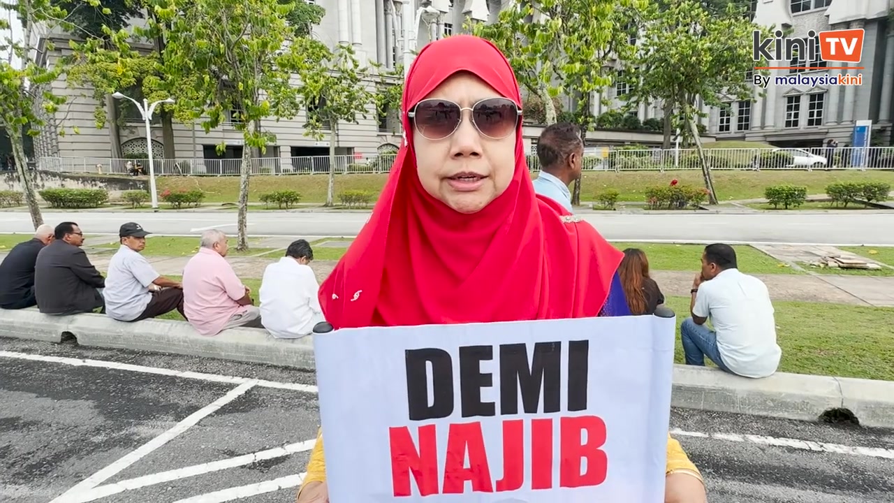 Penyokong Najib Abdul Razak yang ditemui KiniTV pagi ini kekal berharap ...