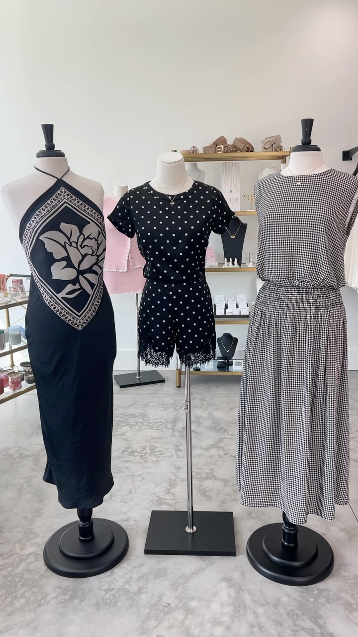white cotton dresses women FioraMosaic Women's Linen Long Maxi Dress, Loose Fit, Long Sleeve with Pockets, Beach Vacation Style (US, Alpha, Medium, Regular, Regular, White) at Amazon Women's Clothing store Burgundy Tights Black Dress CELEBRATE_40 style bodice is ultra Color:Navy & Cerulean Floral