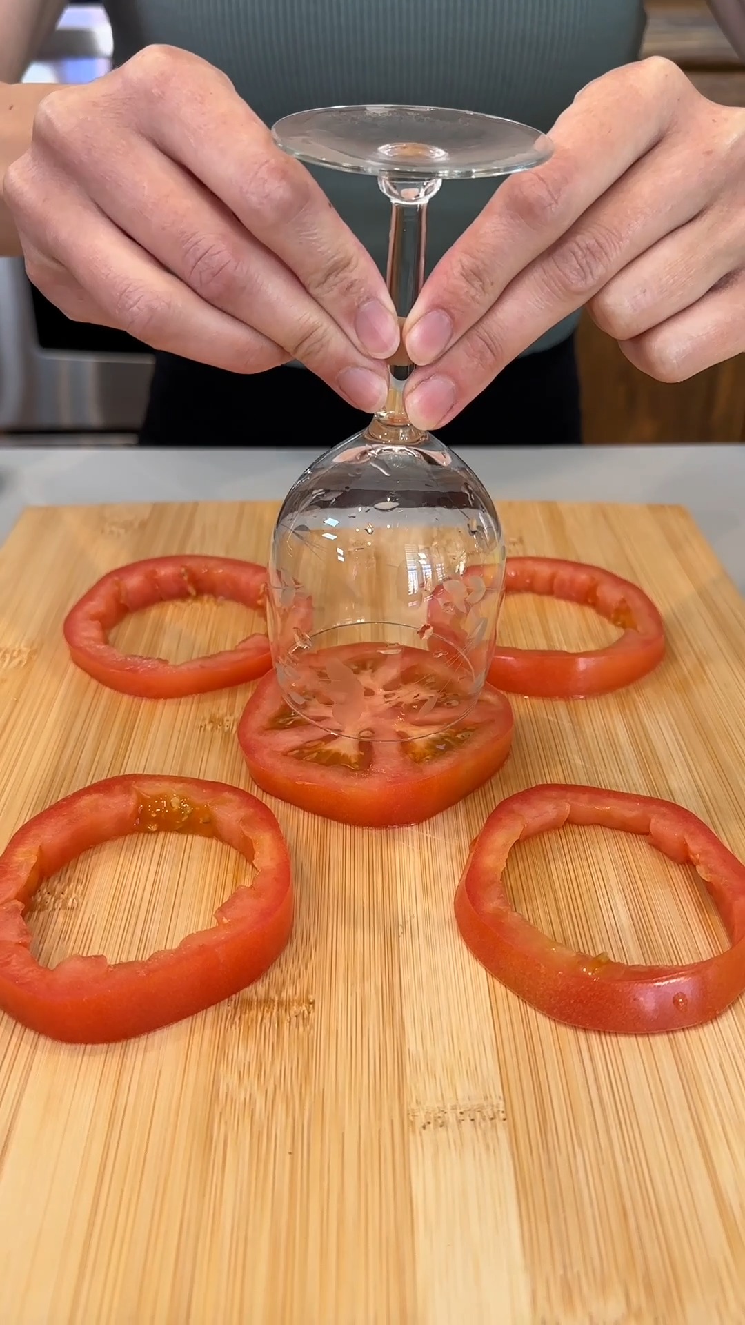 the only way i make breakfast now use this tomato hack to make ...