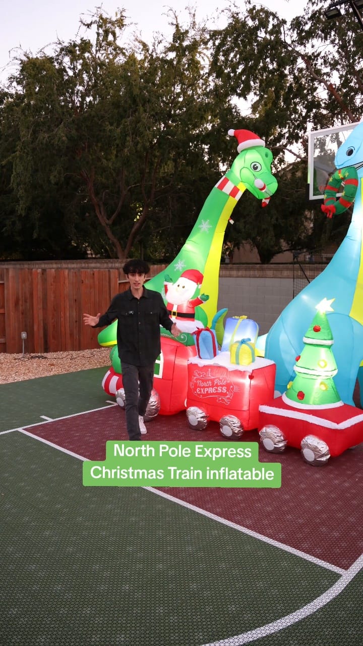 If you're a train enthusiast like me, this North Pole Express ...