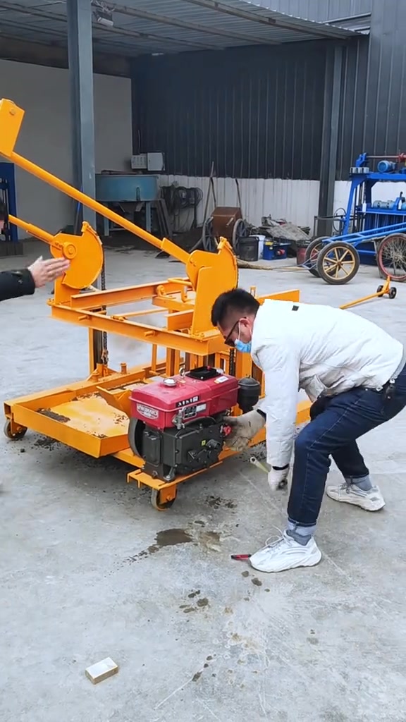 🔥 Mobile Brick Machine – Diesel Driven & Movable 🔥 ️ No electric power ...