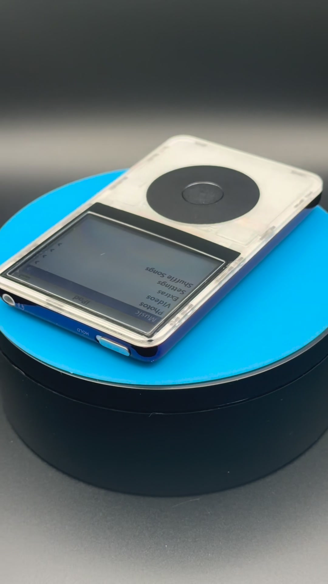 iPod Classic in Atomic Faceplates Stellar Frost finish
