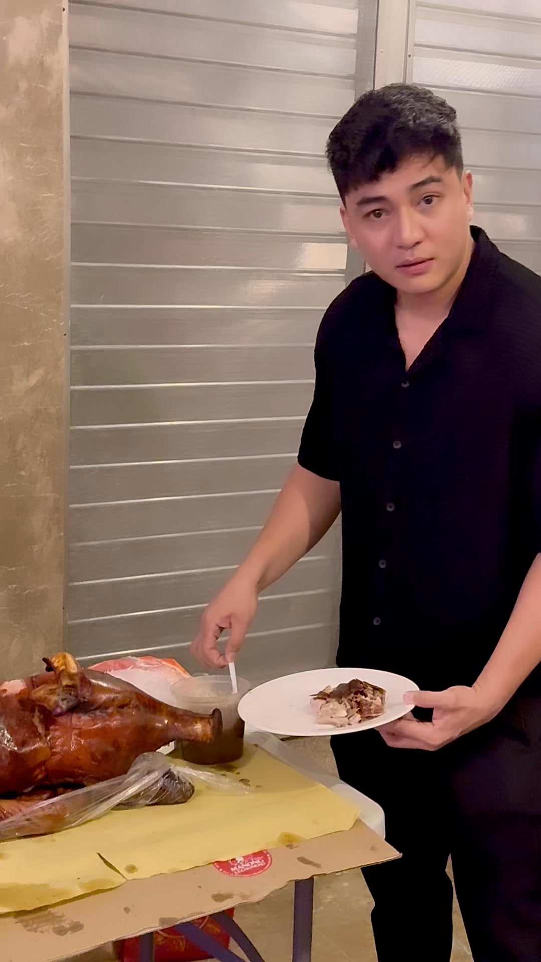 Jak Roberto🫶 #lechon #lechonbaboy #crispylechon #ilocoslechon | Manong ...