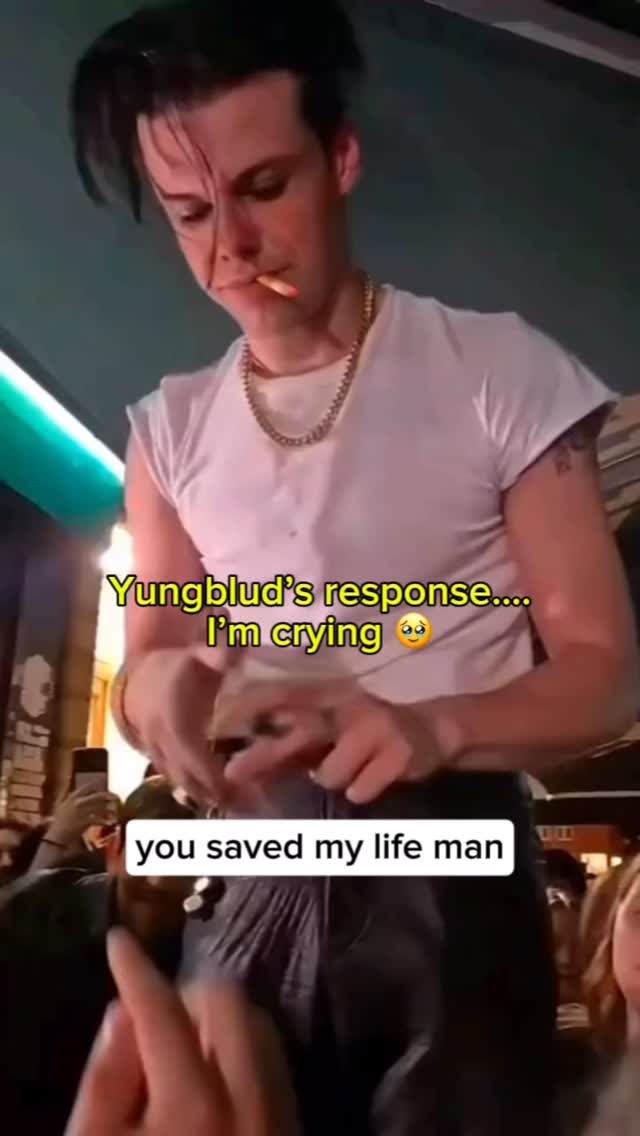 crying on this random Thursday 🥹🥹 @yungblud Video via @iamvxtrng 🖤🫶🏻 # ...