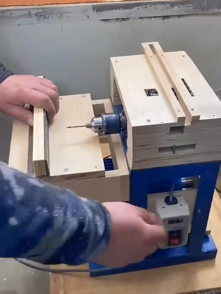 Machine locale de fabrication de nichoirs à abeilles #woodworking # ...